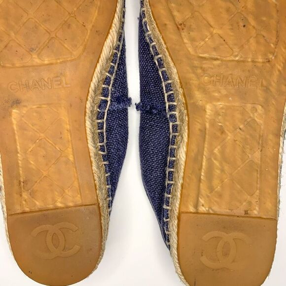 Chanel Denim CC Espadrille EU 37 US 6-6.5 Blue Jean Slip On Cap Toe Flat Slip On - Picture 10 of 11